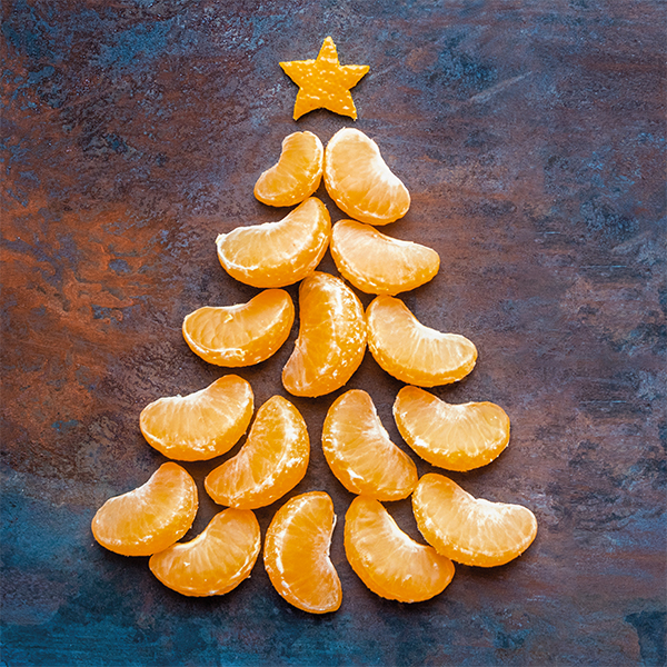 Bild: Weihnachtsbaum aus Mandarine
