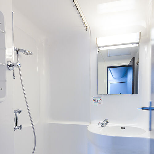 Bathroom Shower/WC